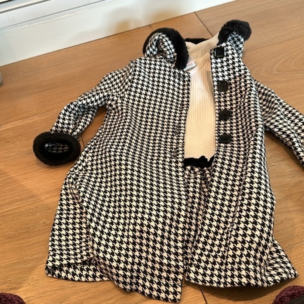 Two piece set